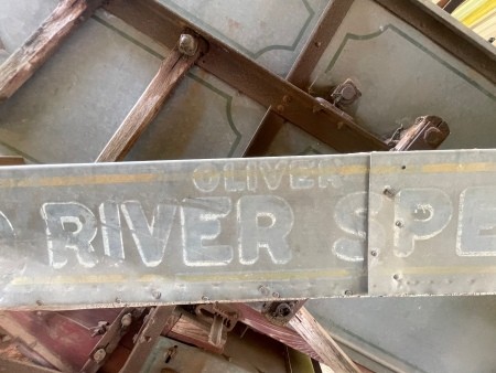 The identifying marking on a thresher.