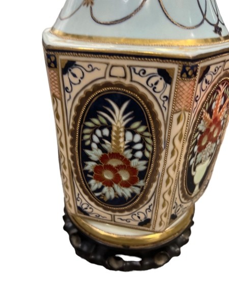 A close up of the decorative vase.