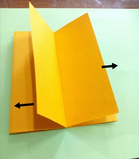 Showing the fold pattern.