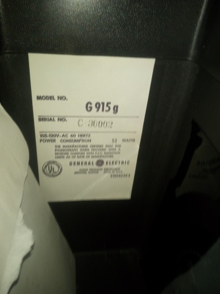 The markings on the back.