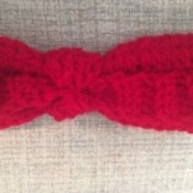 A close up of the completed bow tie.
