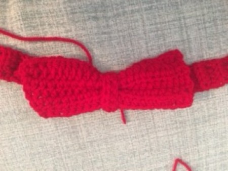 Assembling the bow tie.