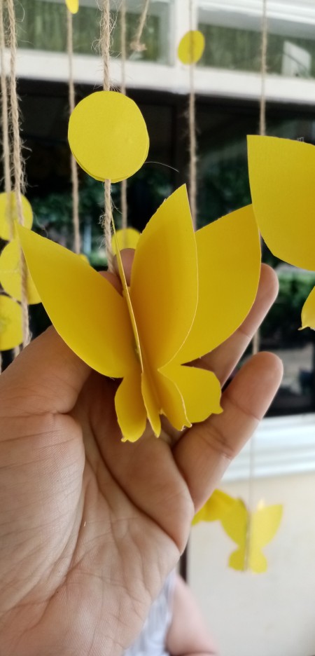 Assembling the chandelier.