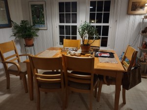 A dining room set.