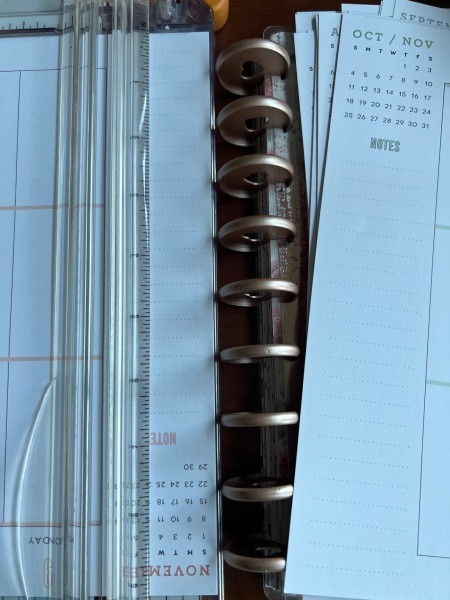 Cutting the pages from the bind.