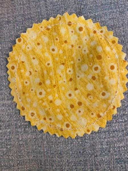 The center yellow circle.