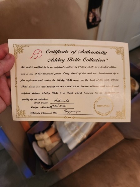 Certificate of Authencity for a porcelain doll.