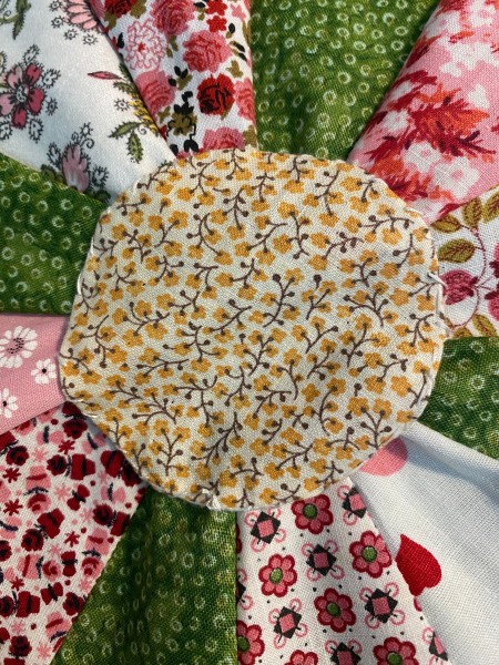 Assembling the quilt block.