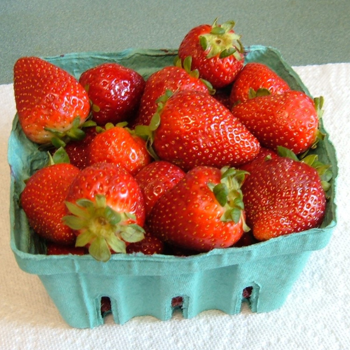 How to Keep Strawberries Fresh For a Week ThriftyFun