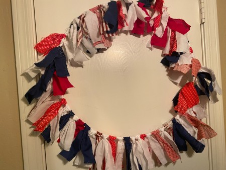 The completed wreath.
