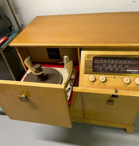 Information About Stereo System?