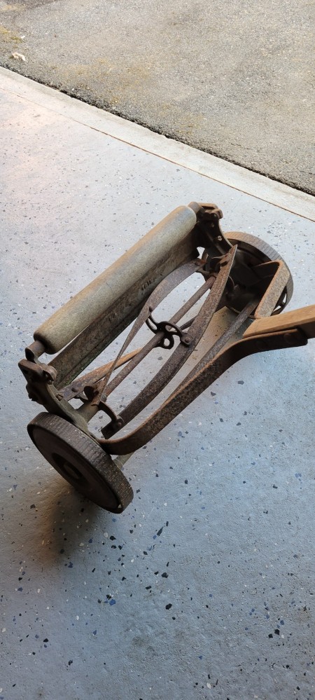 Antique Reel Mower Identification?