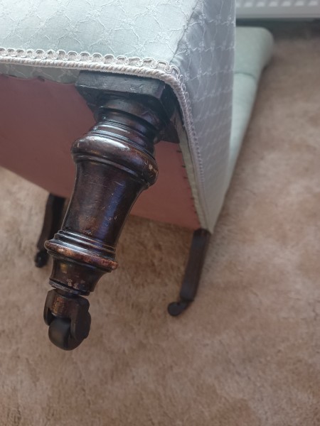 Information About Antique Chair?
Information About Antique Chair?