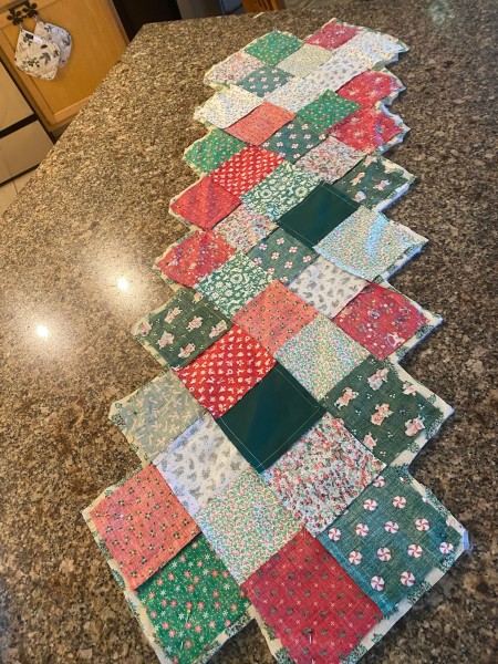 Zig Zag Christmas Table Runner
