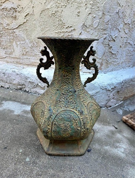 Information About Vase?