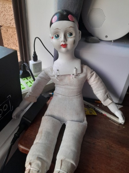 Identifying Thrifted Dolls?